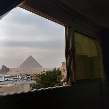 Хостел Anubis Kingdom Pyramids Kafrat al Jabal Екстер'єр фото