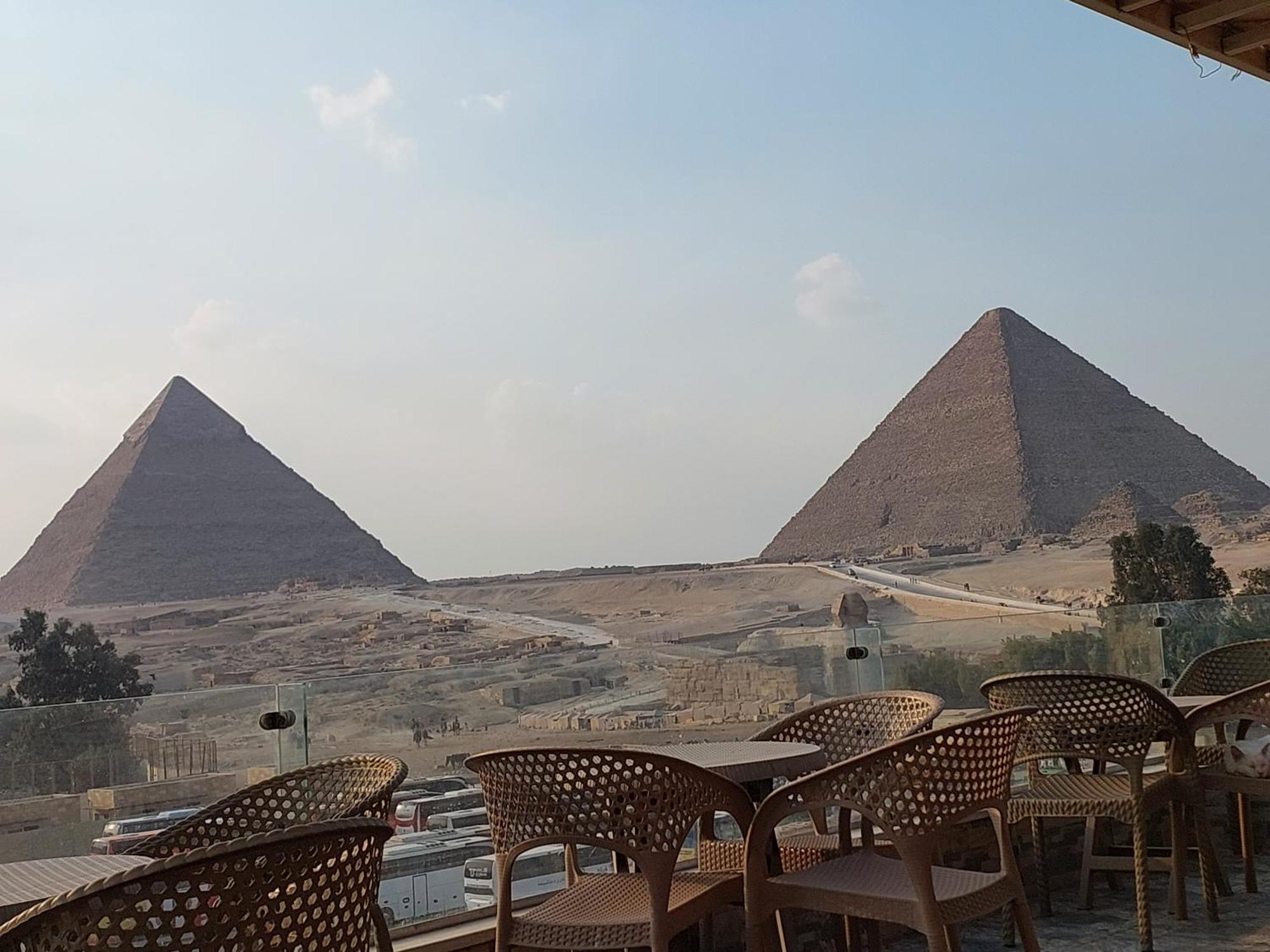 Хостел Anubis Kingdom Pyramids Kafrat al Jabal Екстер'єр фото