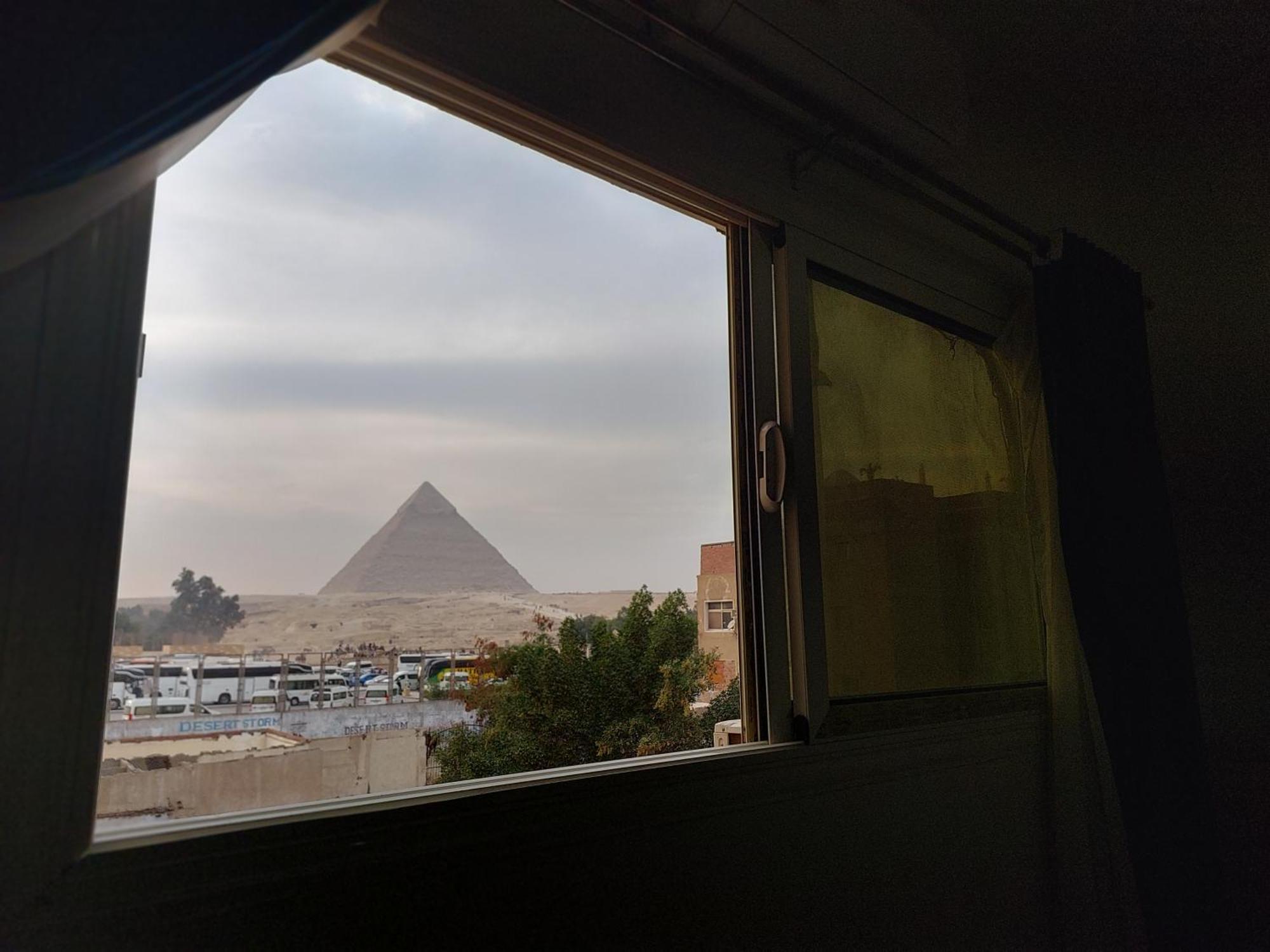 Хостел Anubis Kingdom Pyramids Kafrat al Jabal Екстер'єр фото