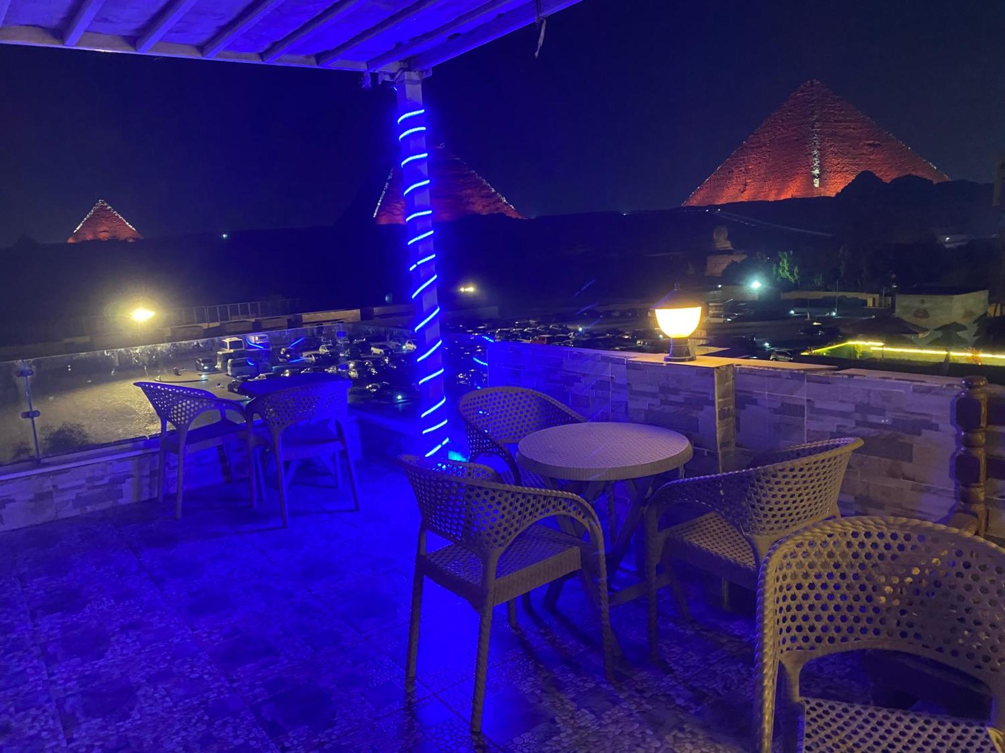 Хостел Anubis Kingdom Pyramids Kafrat al Jabal Екстер'єр фото