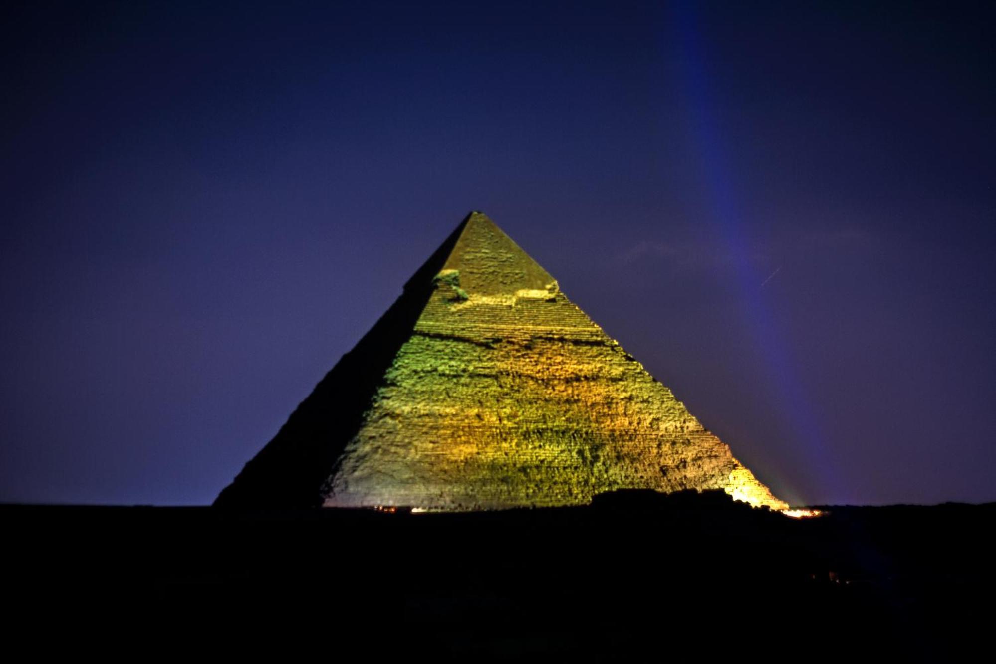 Хостел Anubis Kingdom Pyramids Kafrat al Jabal Екстер'єр фото